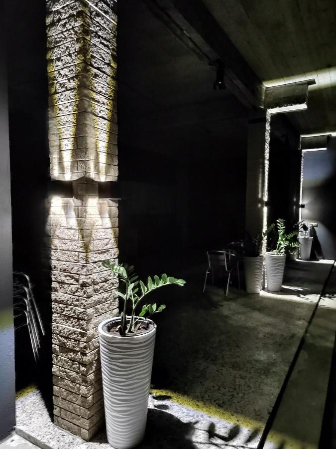 تساندريبش Guest House Санэль المظهر الخارجي الصورة
